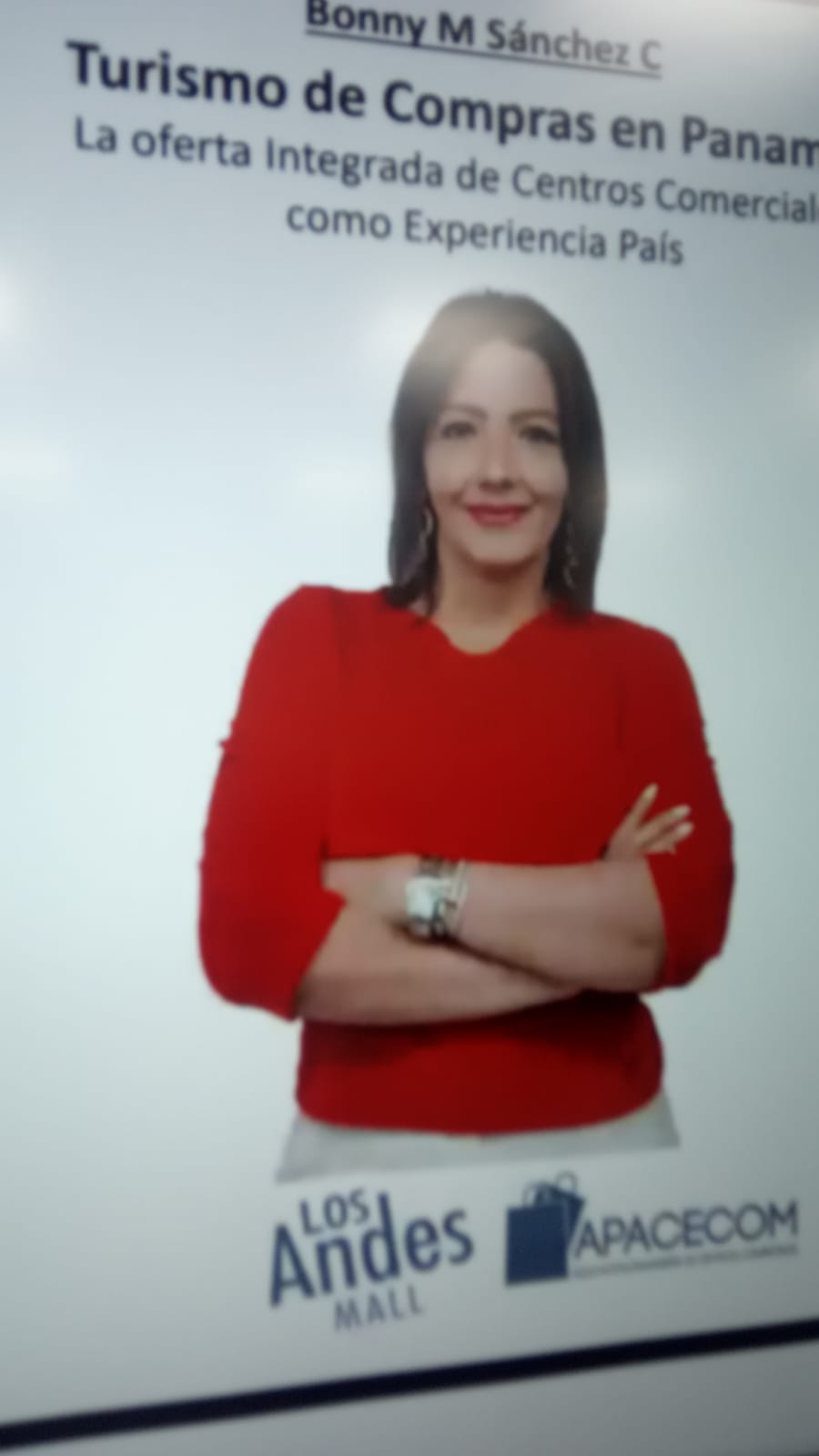 Bonny M. Sánchez C. — expositora del taller virtual, gerente de Los Andes Mall y representante de APACECOM